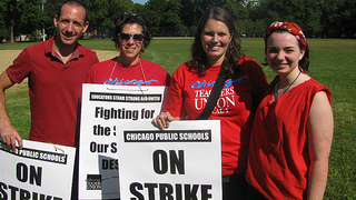 Chicago Teachers Strike Ends; Photo credit: Peoplesworld, Creative Commons.